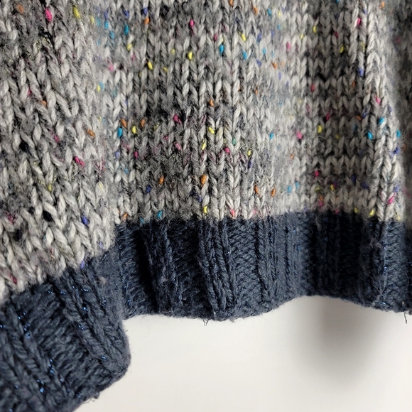 Free People Cropped Soft fuzzy pullover crew neck oversized sweater size Small - Picture 5 of 9